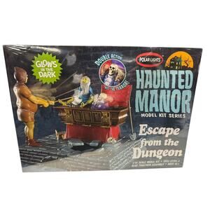 Polar Lights 1/12 Haunted Manor Escape From The Dungeon Sealed Model Kit GLOWS!
